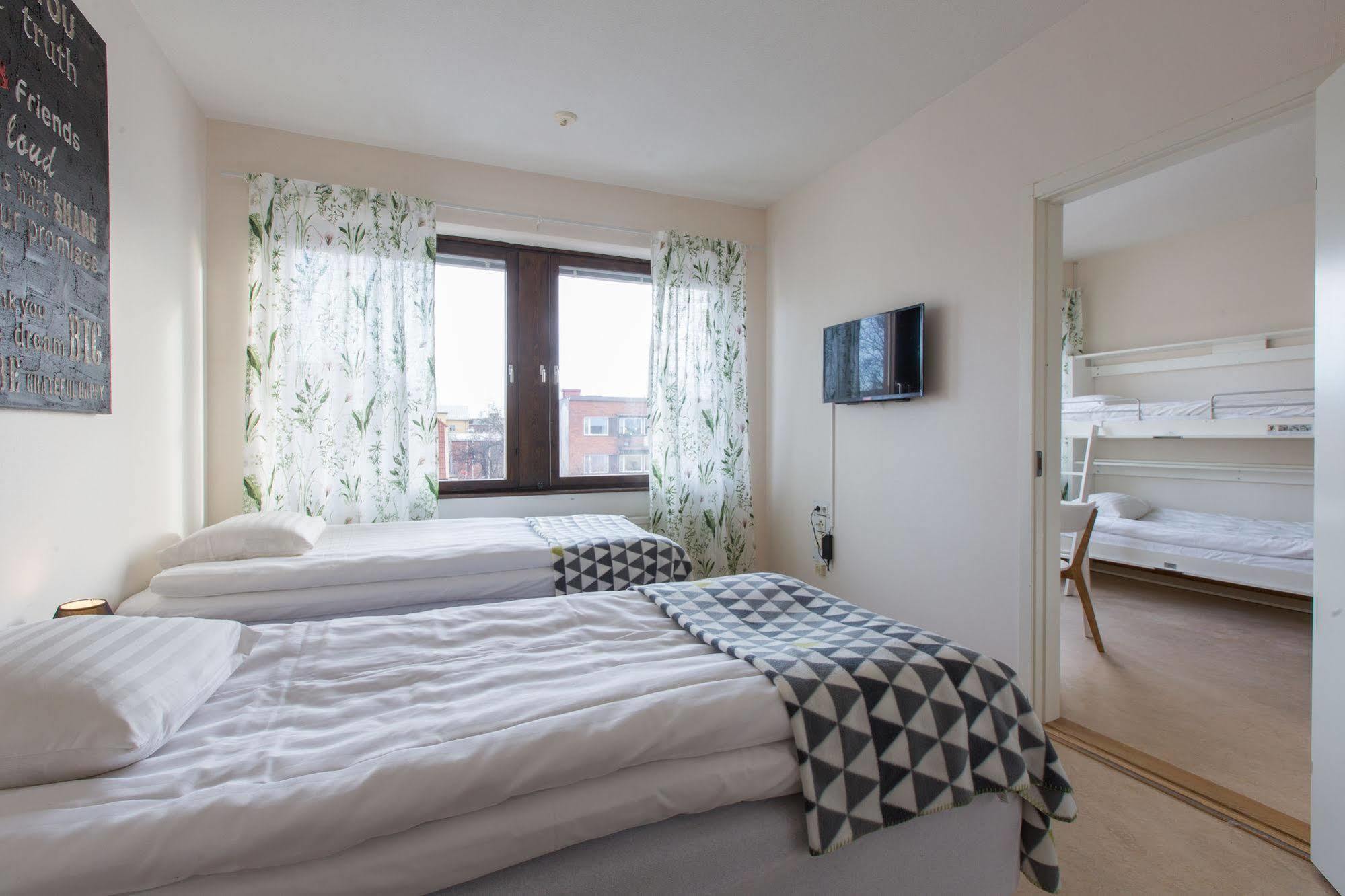 Hotel B&B Graenden Шеллефтео Экстерьер фото